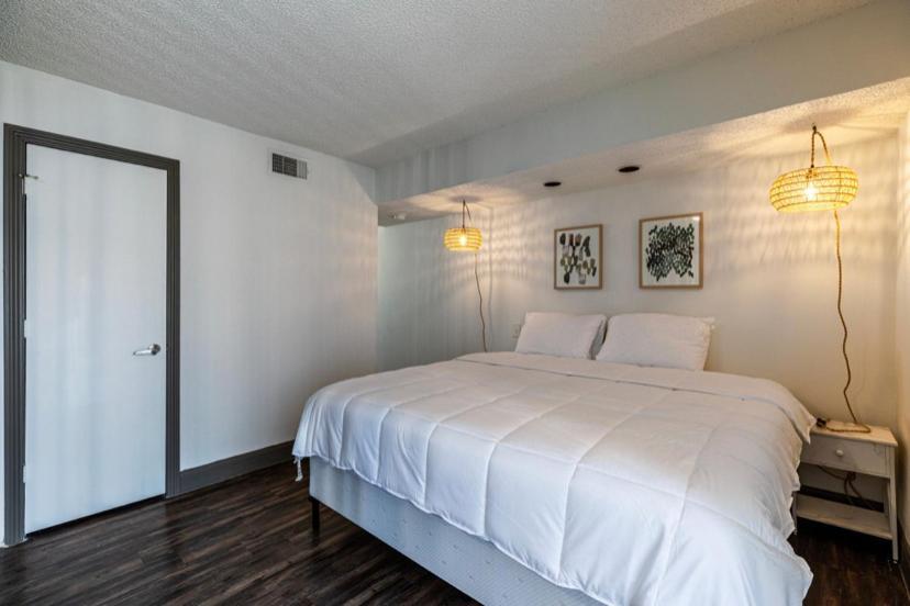 The Cozy Clouds Resort At Nrg Houston Ngoại thất bức ảnh