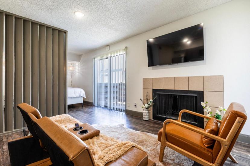 The Cozy Clouds Resort At Nrg Houston Ngoại thất bức ảnh